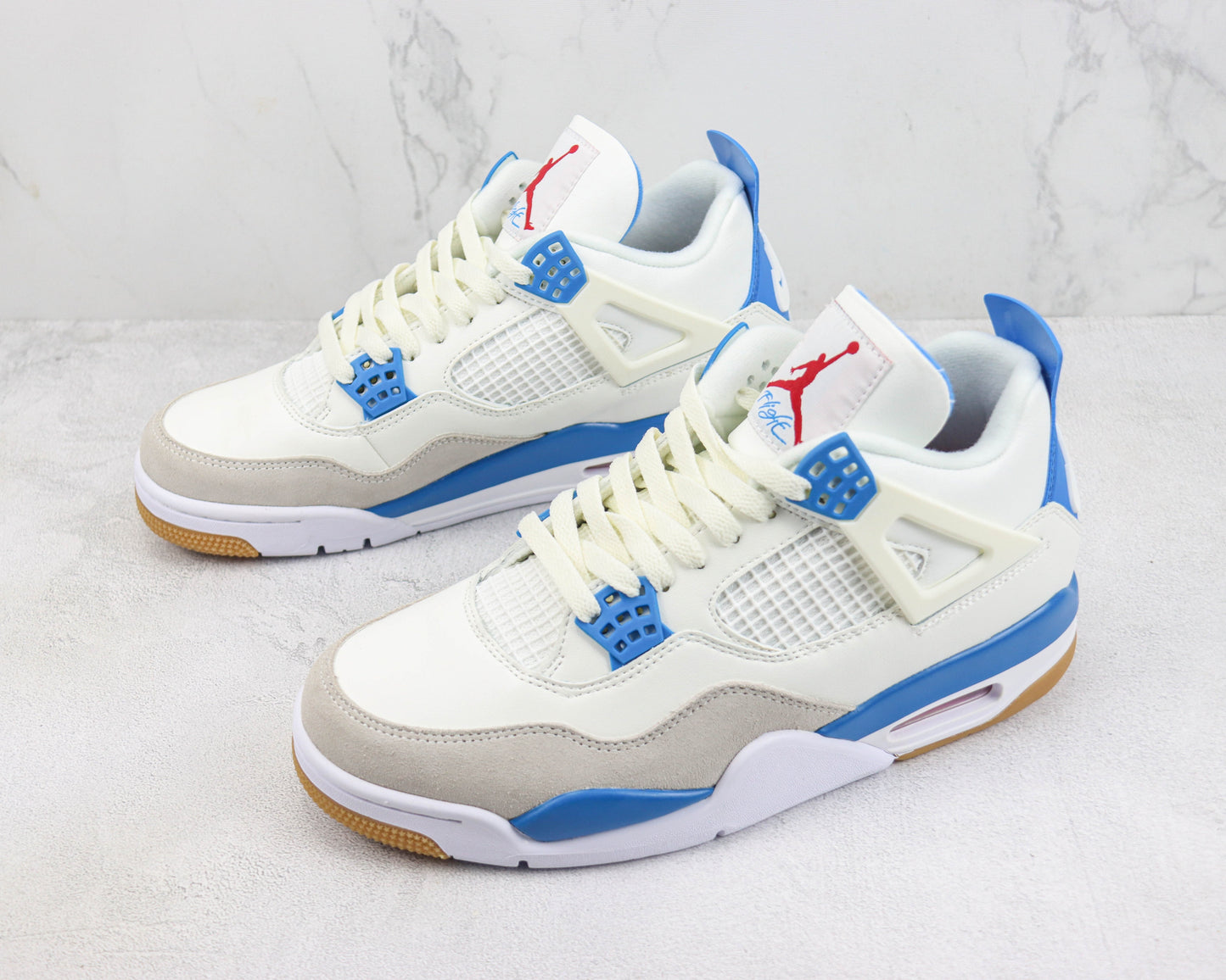 Nike SB x Air Jordan 4 Retro Blue Sapphire