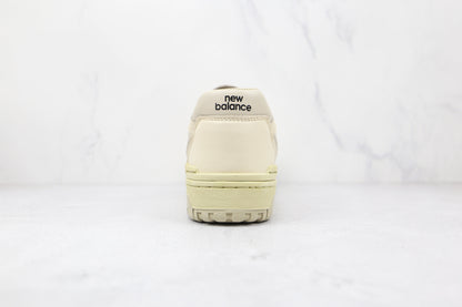 AURALEE x New Balance 550 Ecru