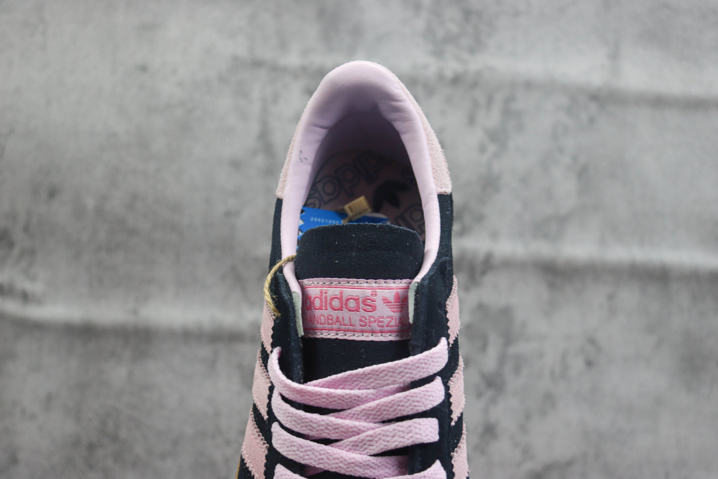 Adidas Handball Spezial Core Black Clear Pink