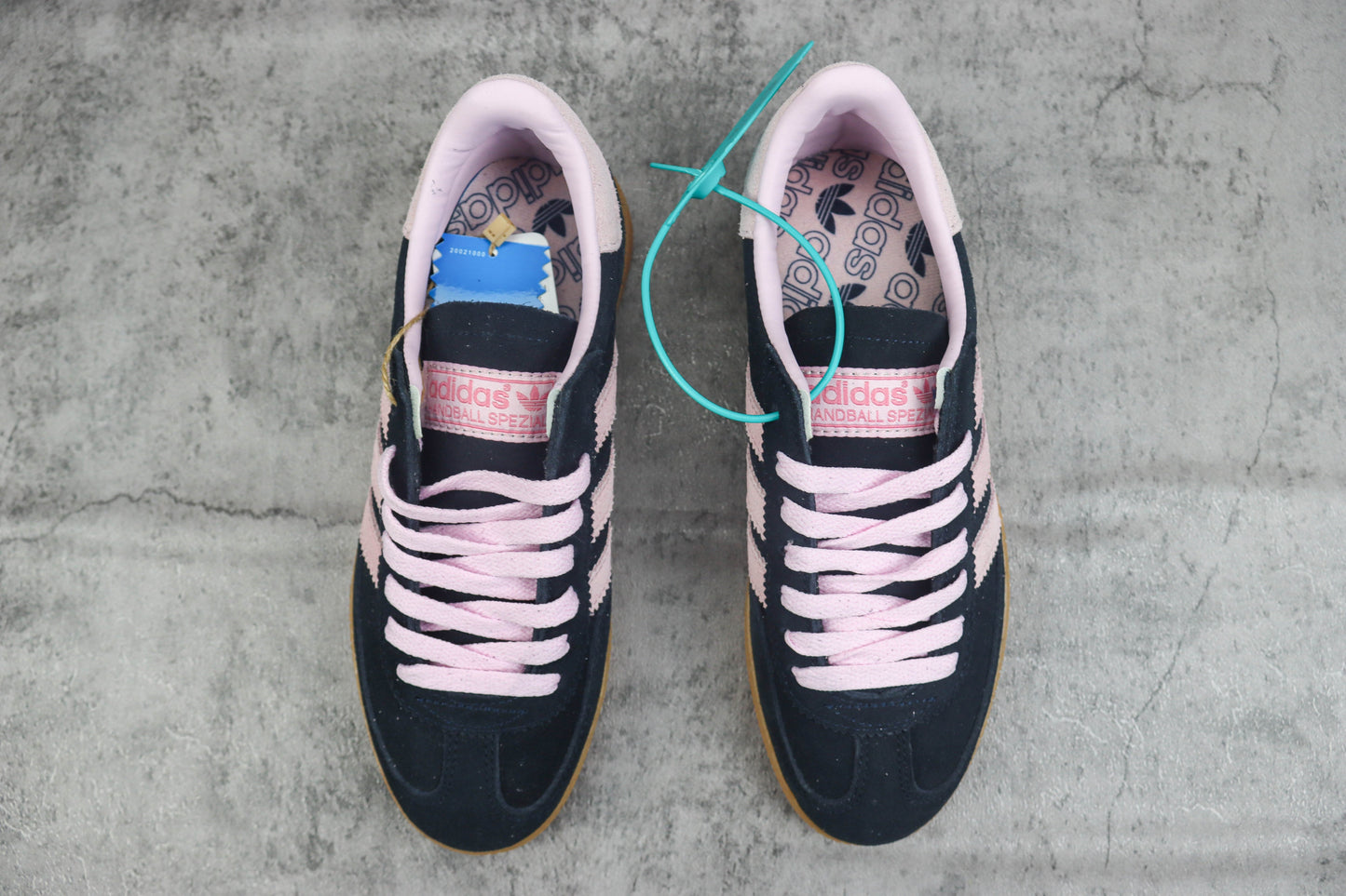 Adidas Handball Spezial Core Black Clear Pink