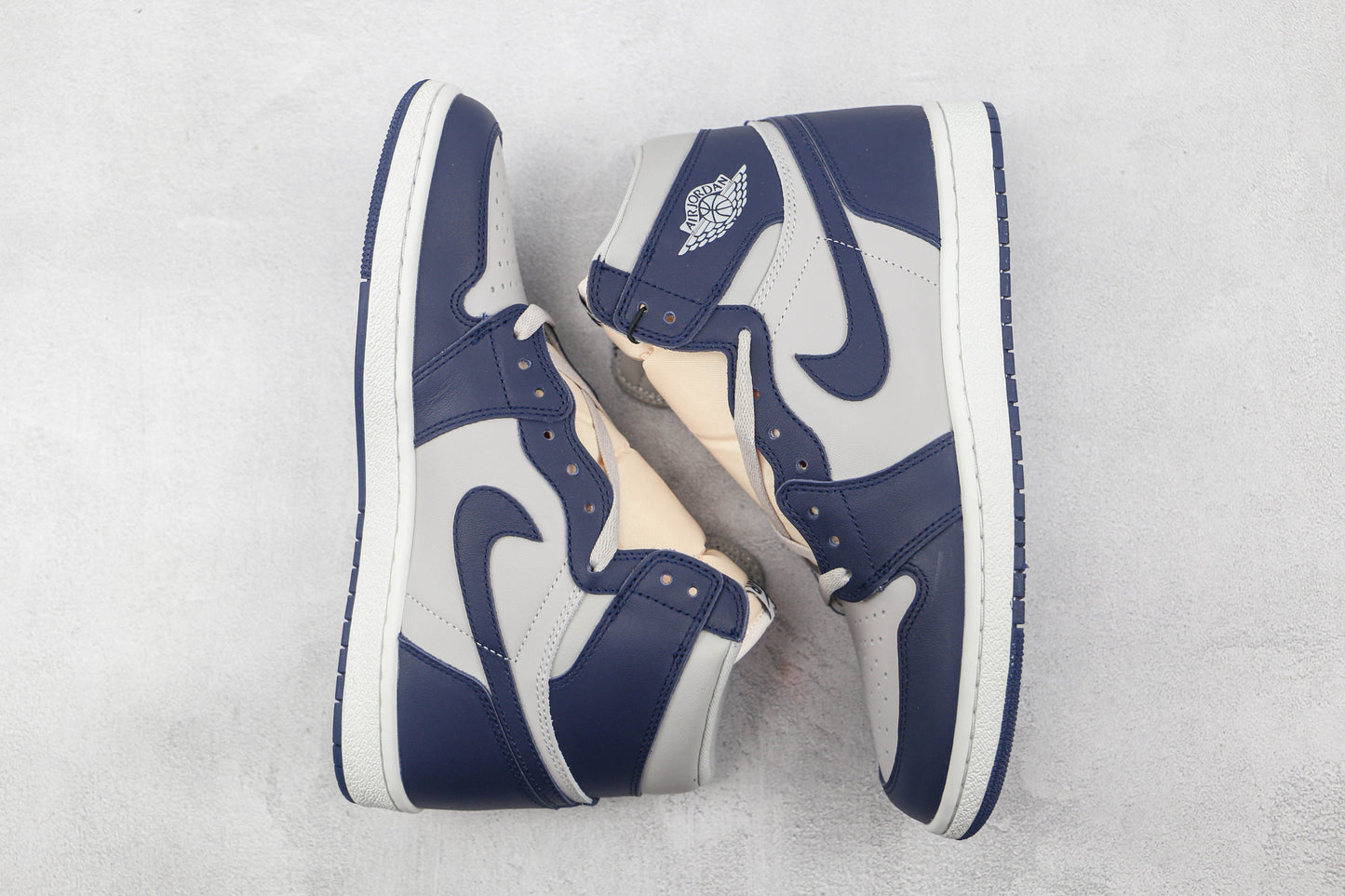 Air Jordan 1 High '85 College Navy