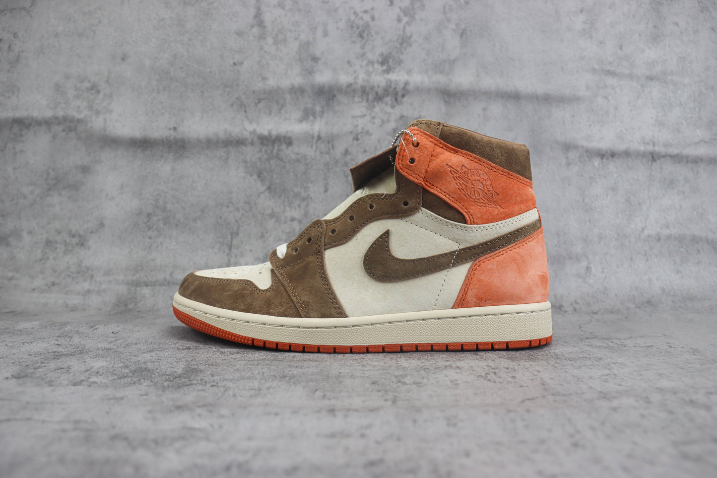 Air Jordan 1 High Cacao Wow and Sand Drift