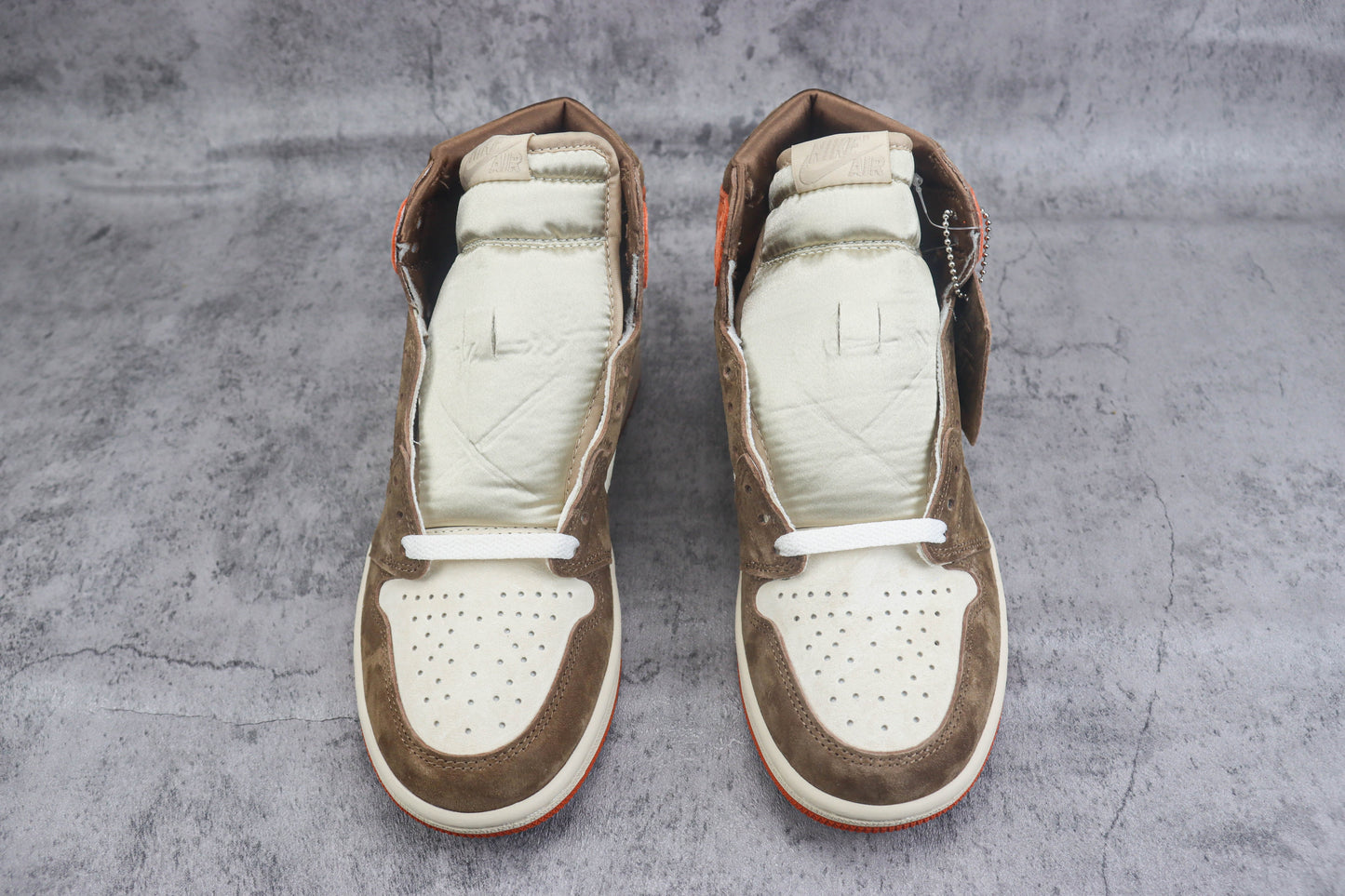 Air Jordan 1 High Cacao Wow and Sand Drift