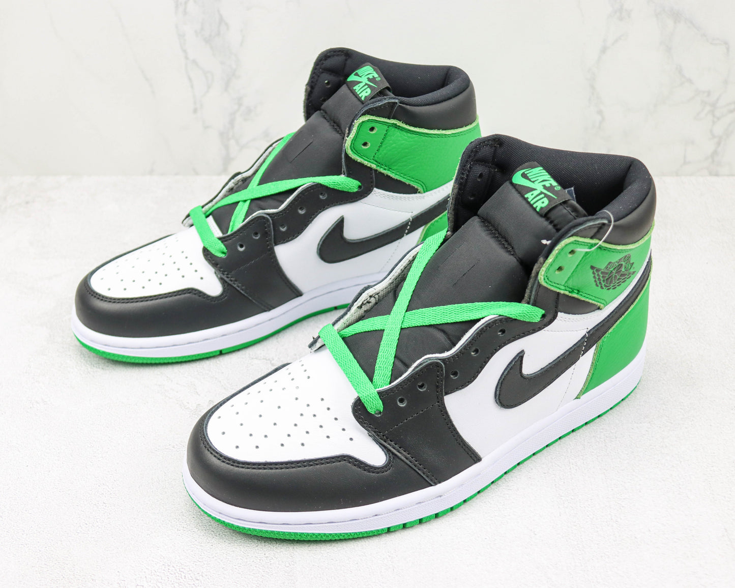 Air Jordan 1 High Lucky Green