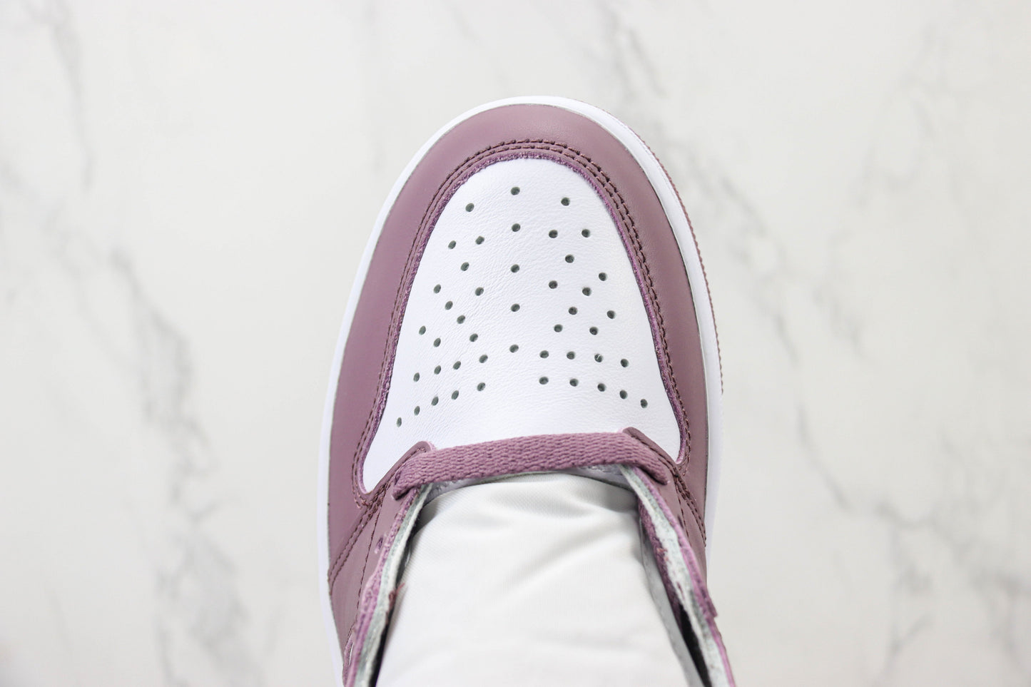 Air Jordan 1 High OG Mauve
