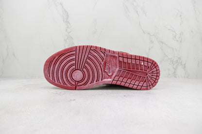 Air Jordan 1 High Retro Chicago Lost and Found