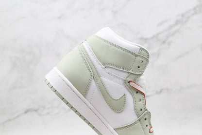 Air Jordan 1 High Seafoam