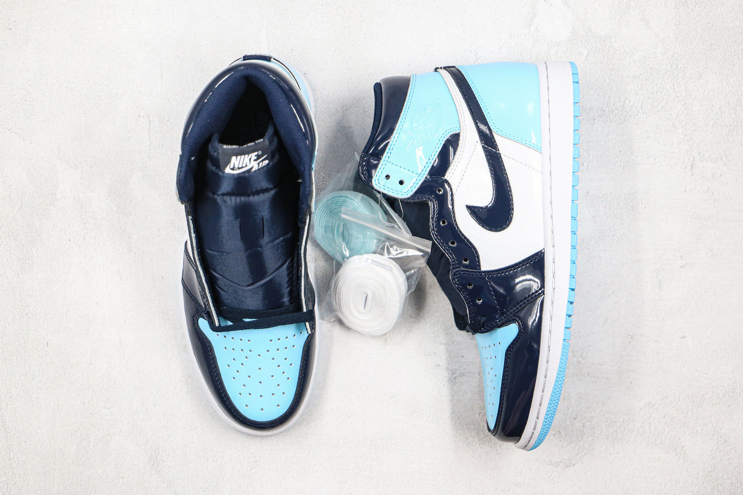 Air Jordan 1 High UNC Patent