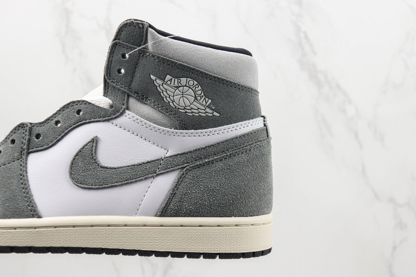 Air Jordan 1 High Washed Heritage