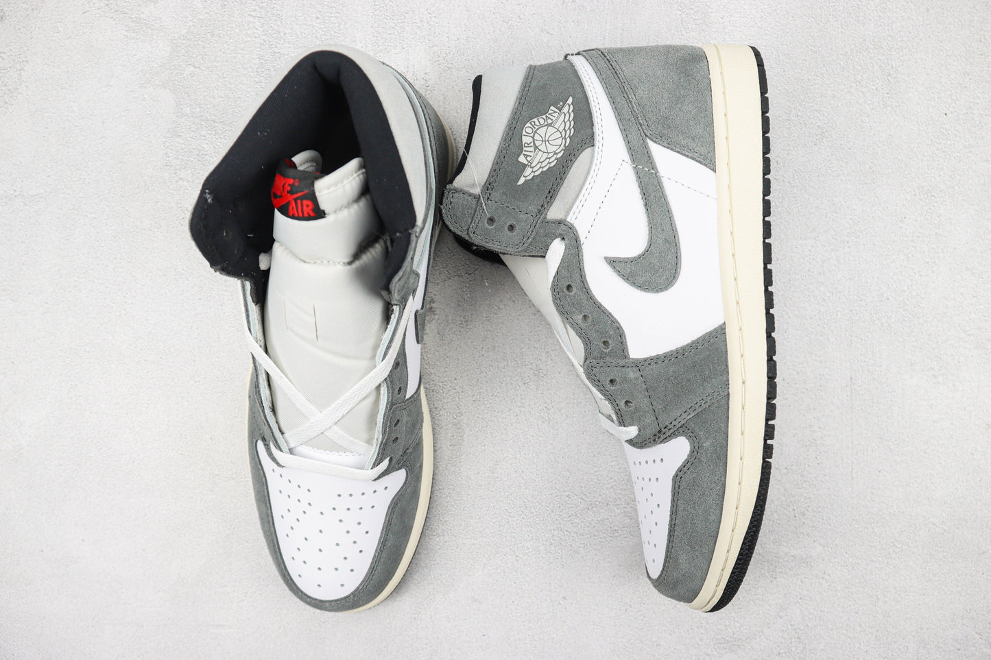 Air Jordan 1 High Washed Heritage