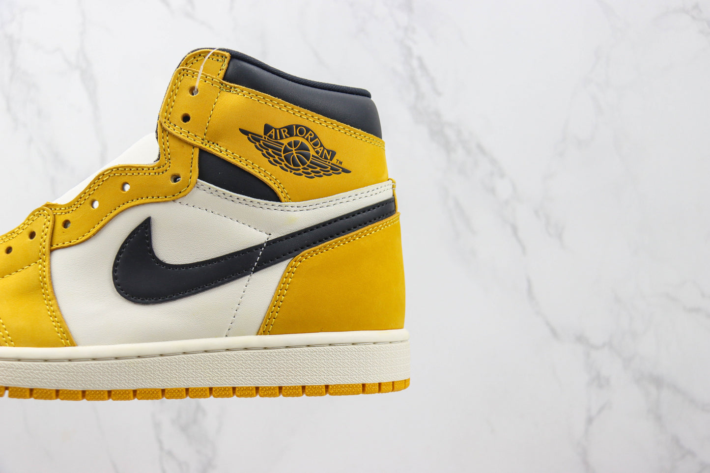 Air Jordan 1 High Yellow Ochre