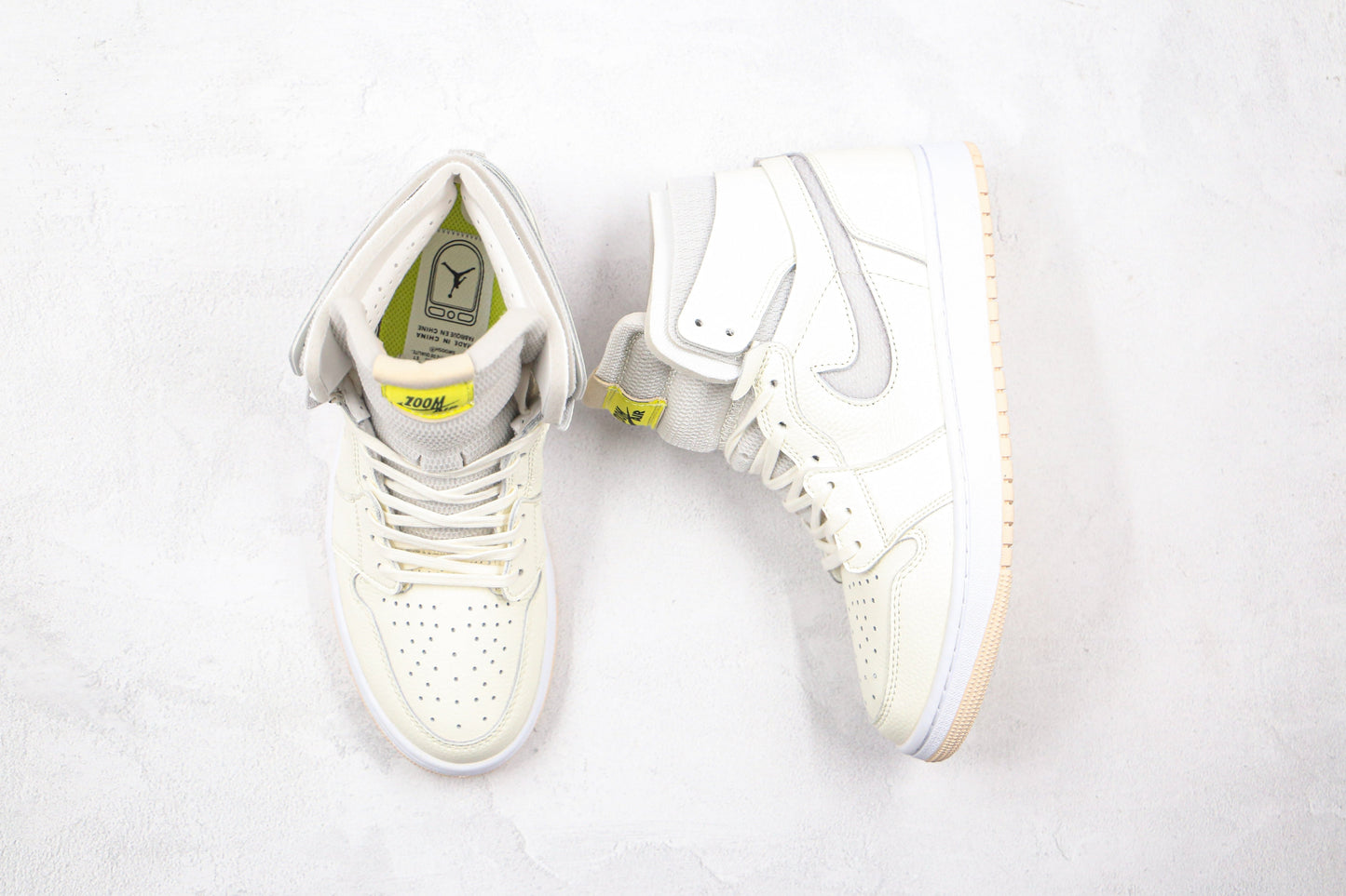 Air Jordan 1 High Zoom Sail