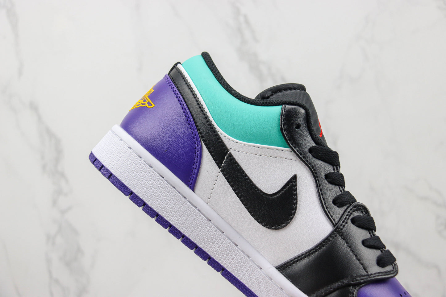 Air Jordan 1 Low Aqua