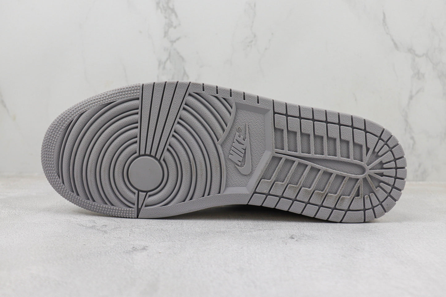 Air Jordan 1 Low Atmosphere Grey