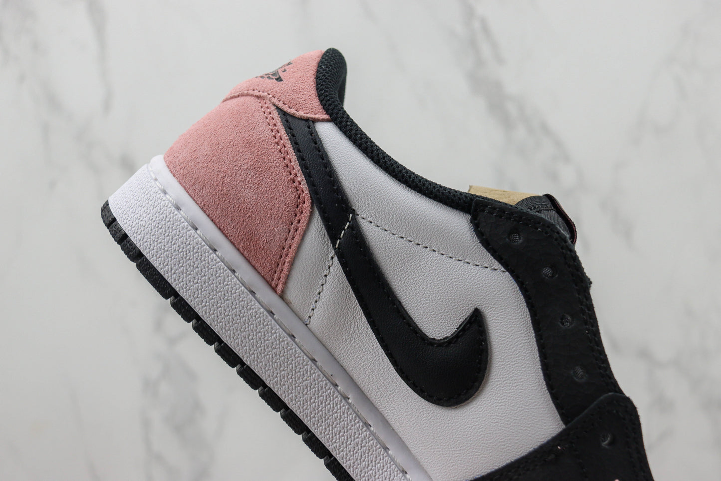 Air Jordan 1 Low Bleached Coral