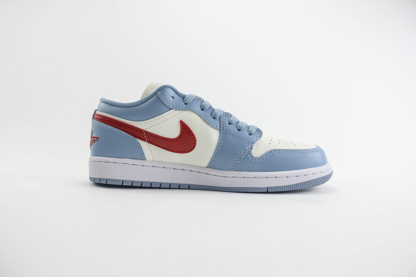 Air Jordan 1 Low Blue Whisper
