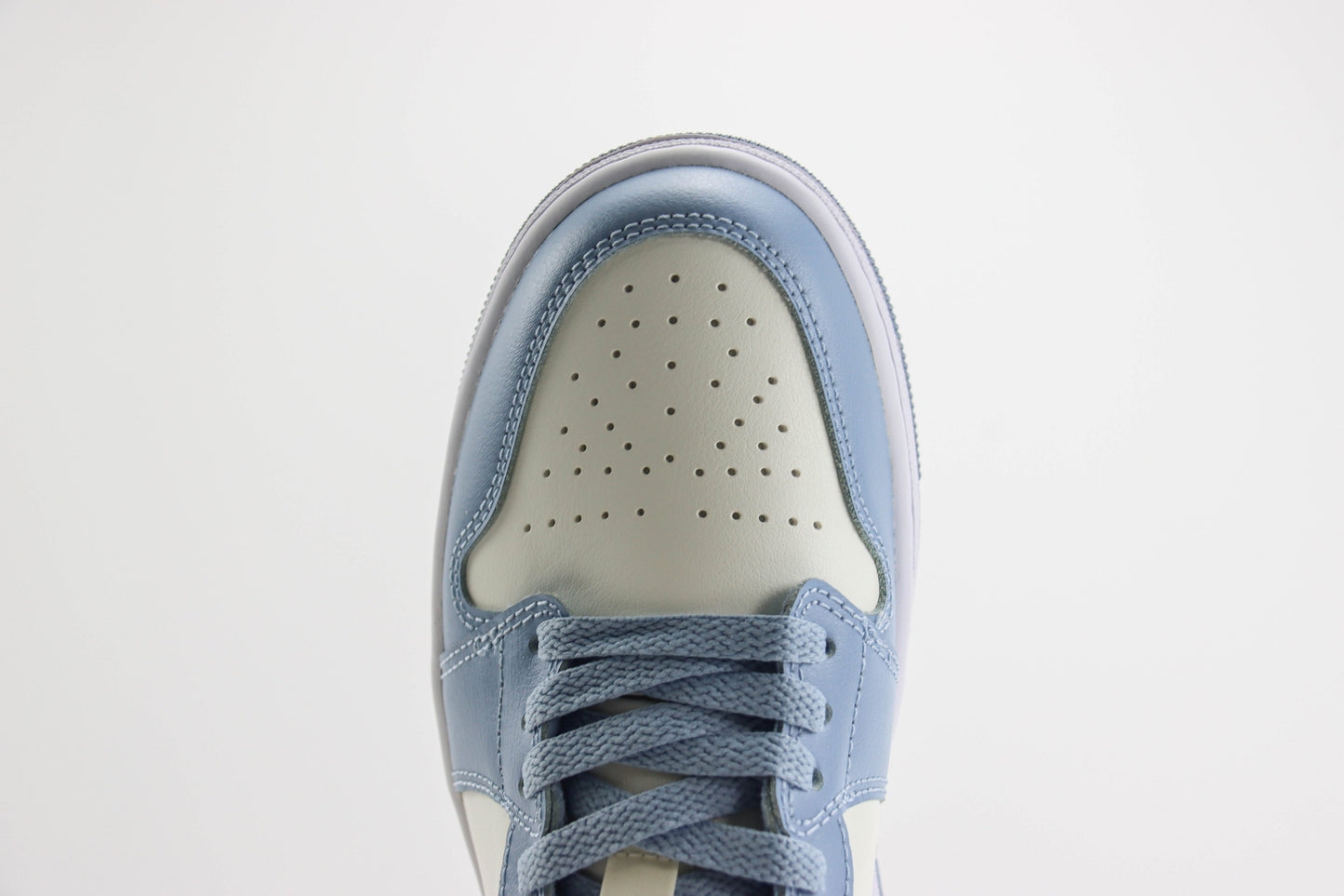 Air Jordan 1 Low Blue Whisper