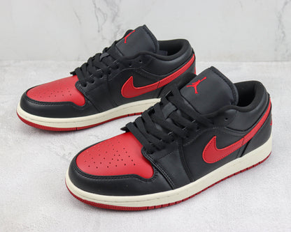 Air Jordan 1 Low Bred Sail Gym Red