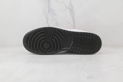 Air Jordan 1 Low Chicago Home