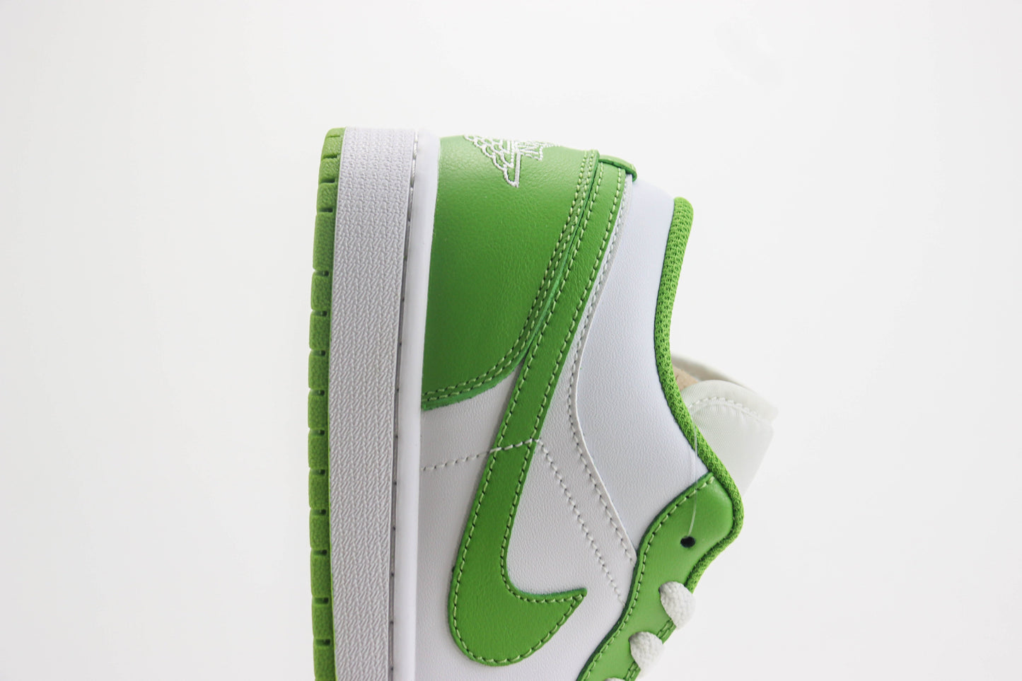 Air Jordan 1 Low Chlorophyll