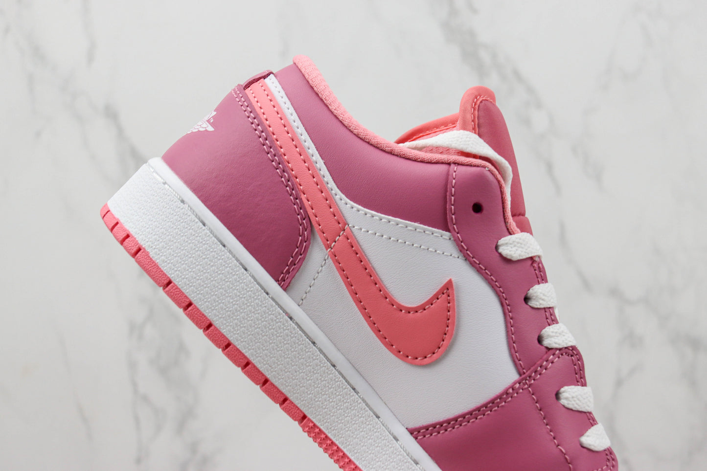 Air Jordan 1 Low Desert Berry