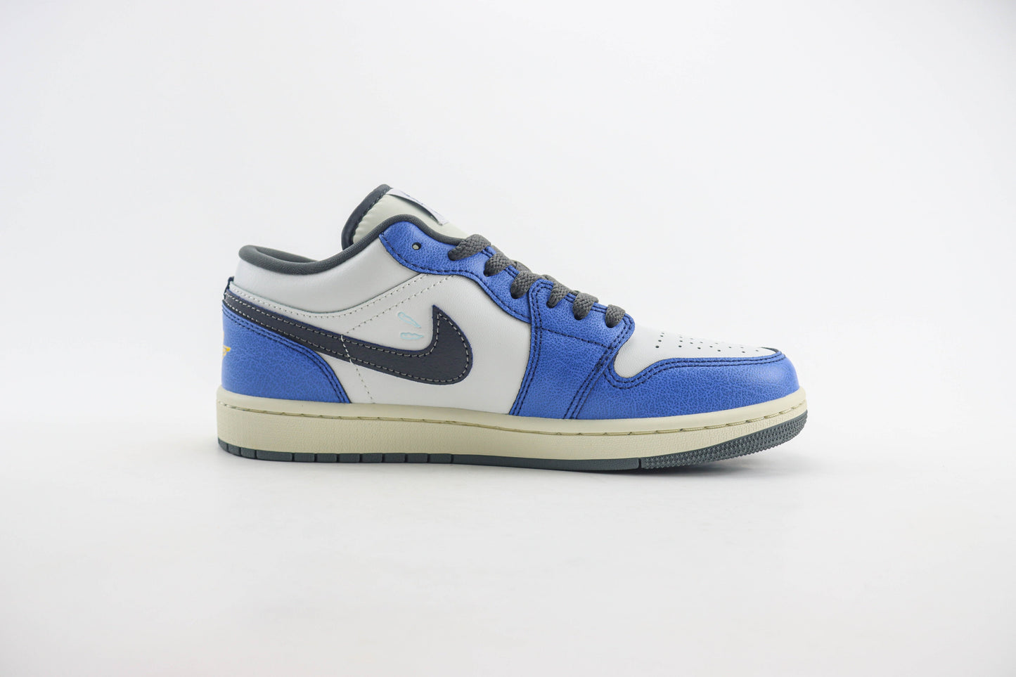 Air Jordan 1 Low Flight Vintage