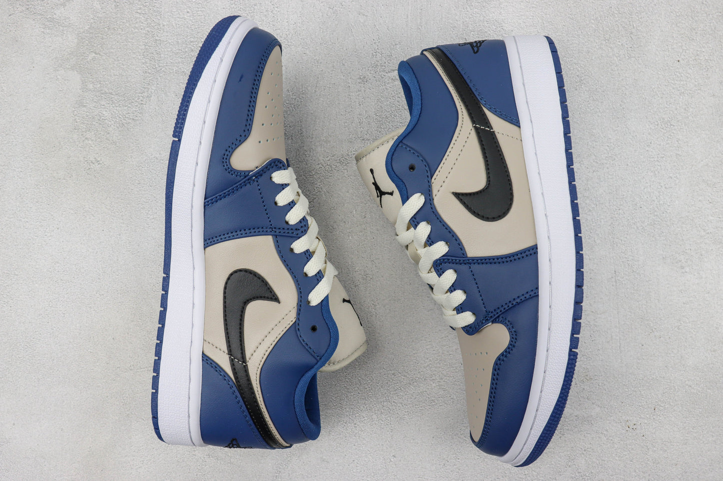 Air Jordan 1 Low French Blue