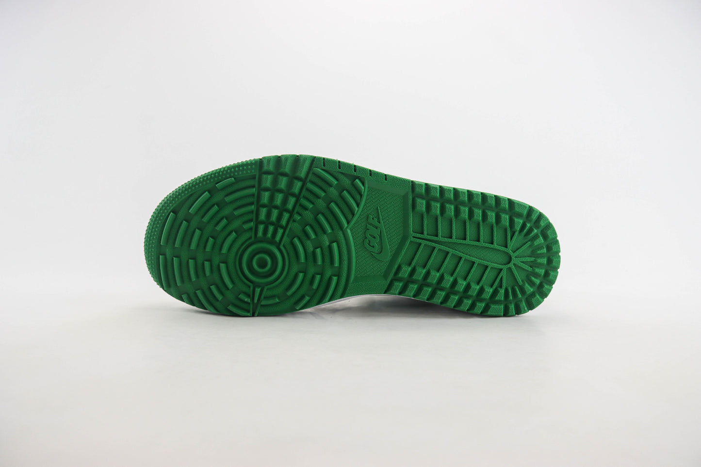 Air Jordan 1 Low Golf Pine Green