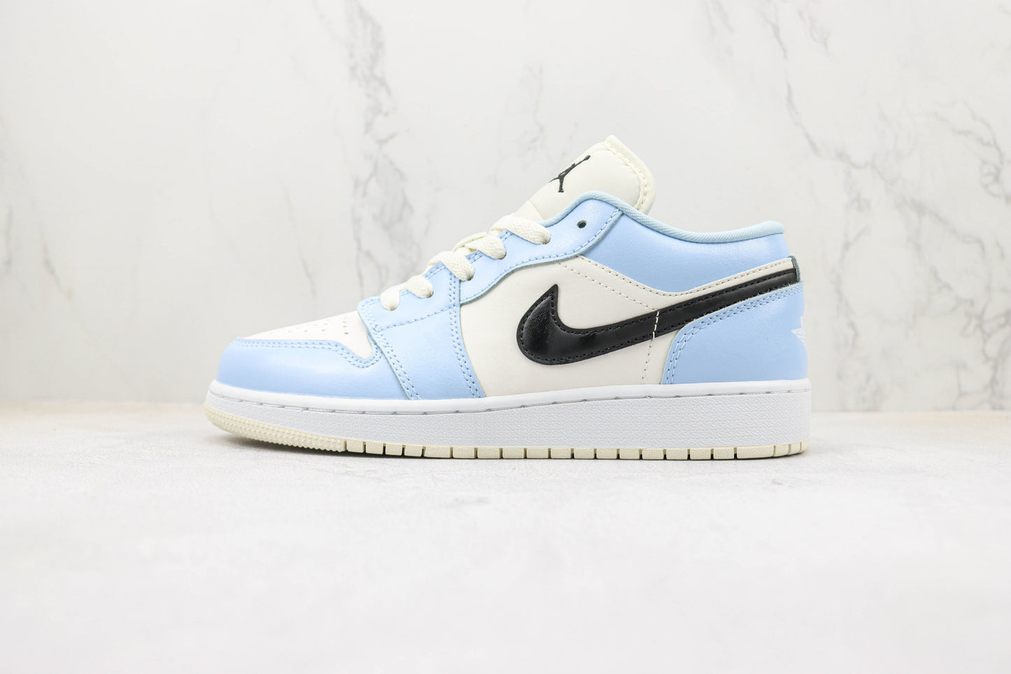 Air Jordan 1 Low Ice Blue/Black