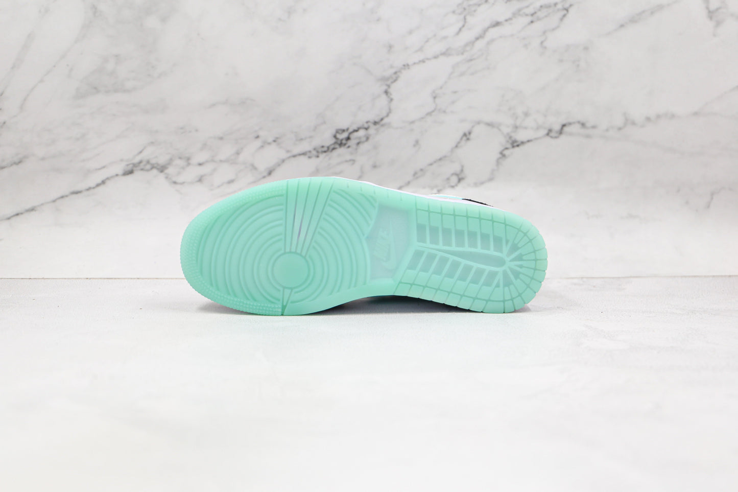 Air Jordan 1 Low Island Green