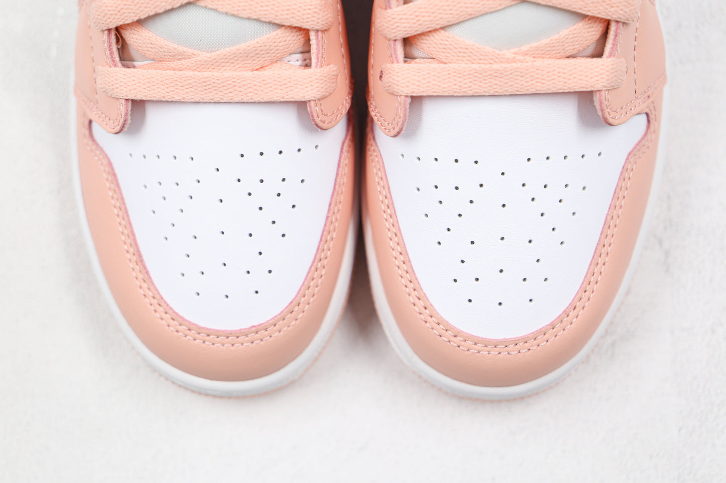 Air Jordan 1 Low Light Arctic Pink
