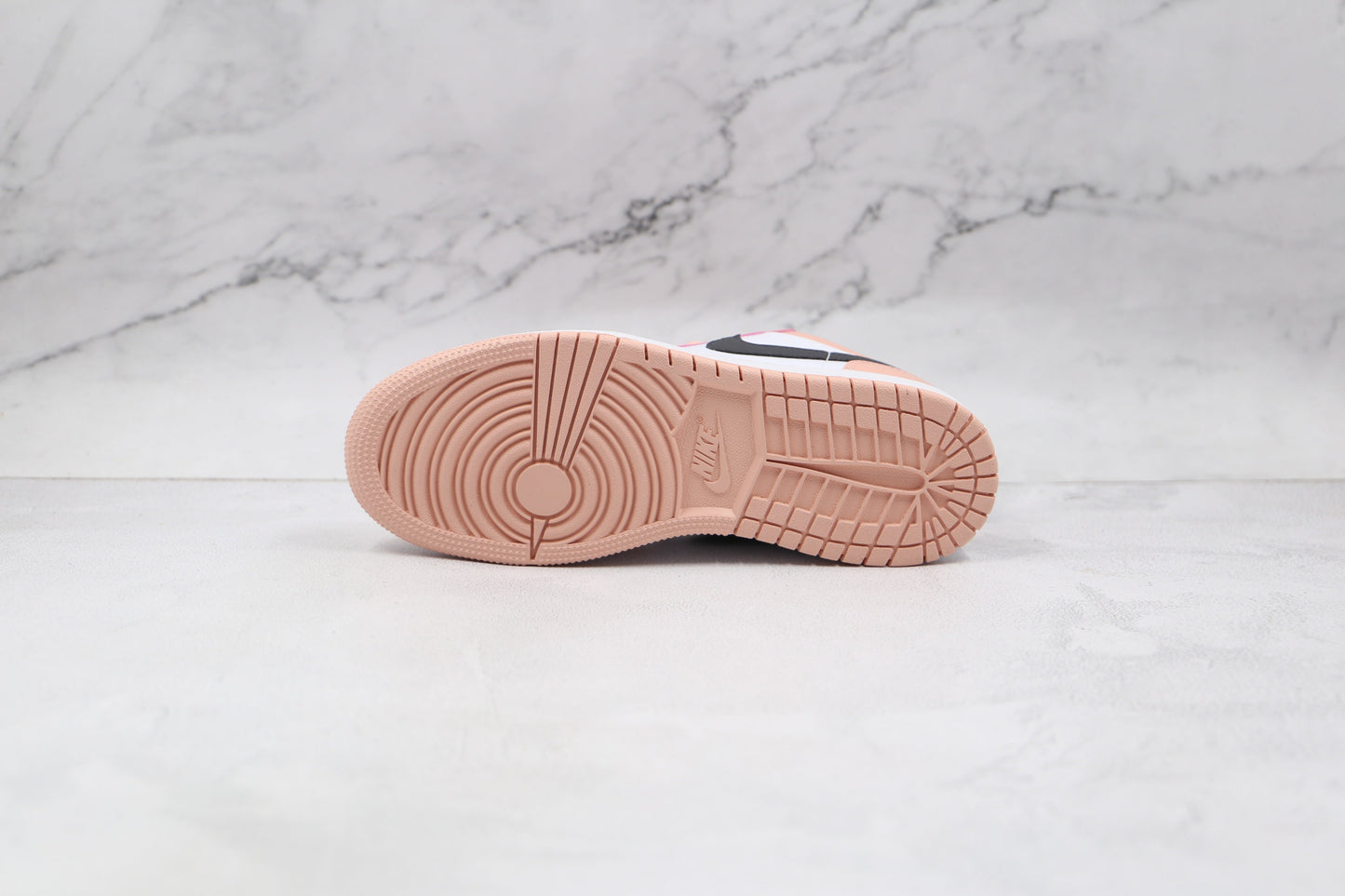 Air Jordan 1 Low Light Arctic Pink