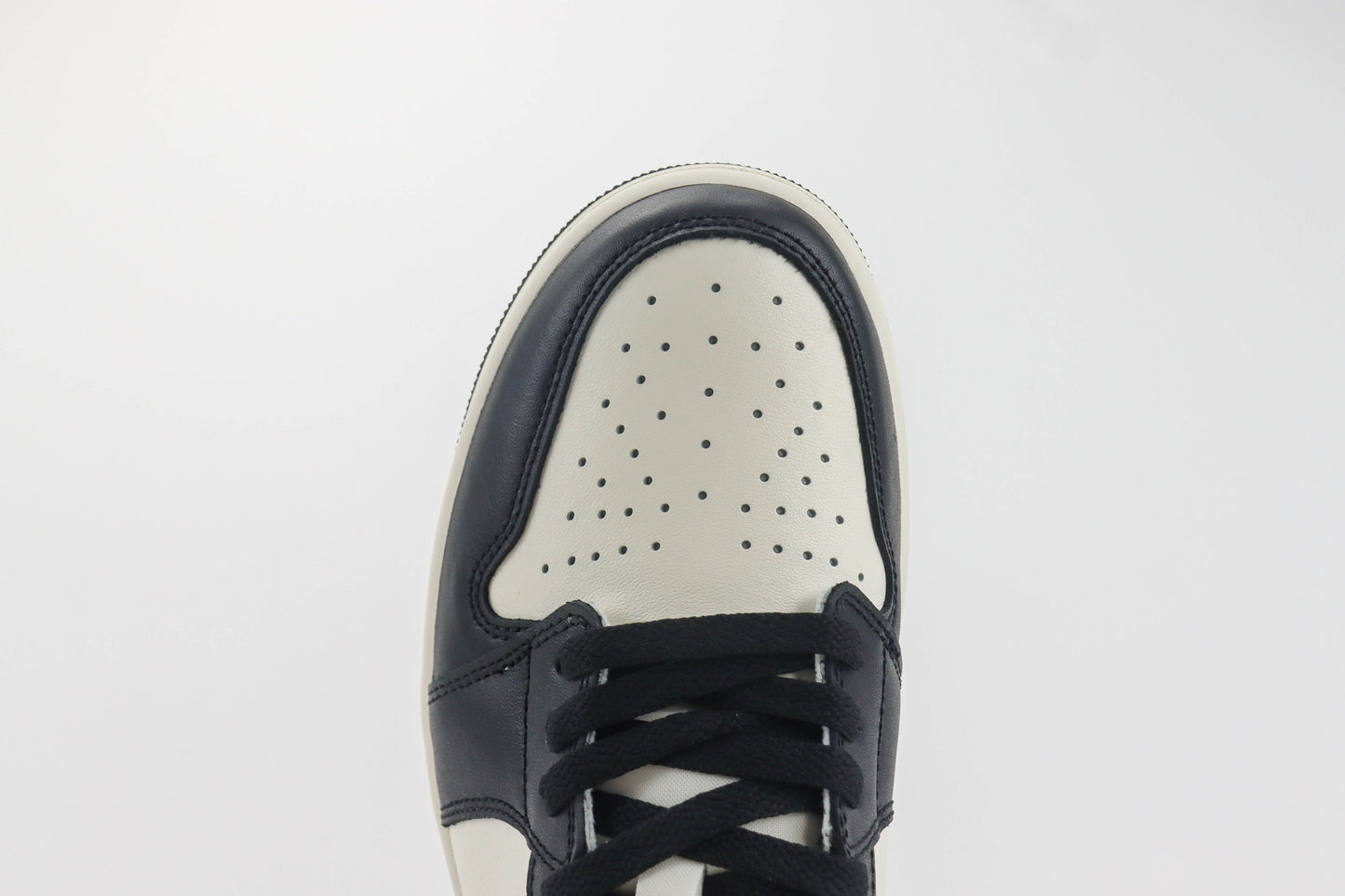 Air Jordan 1 Low Mocha