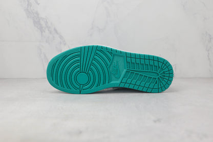 Air Jordan 1 Low New Emerald