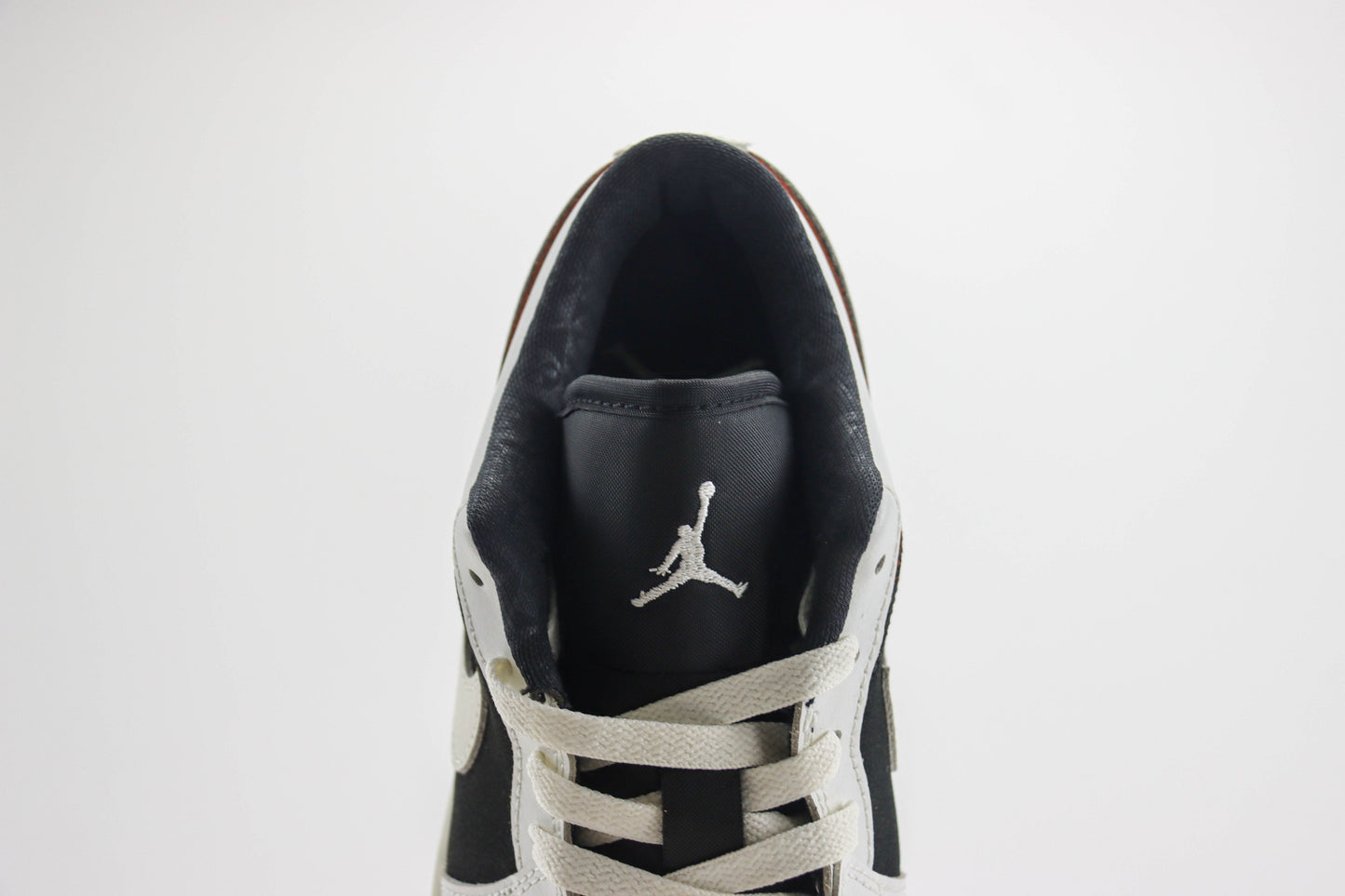 Air Jordan 1 Low Quai 54