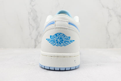 Air Jordan 1 Low Reverse Ice Blue