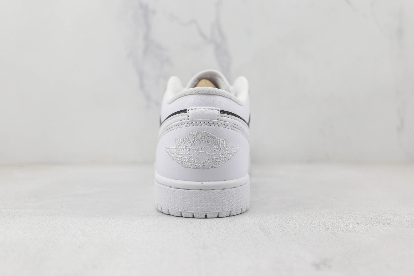 Air Jordan 1 Low Reverse Panda