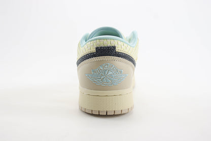 Air Jordan 1 Low Sanddrift