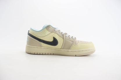 Air Jordan 1 Low Sanddrift