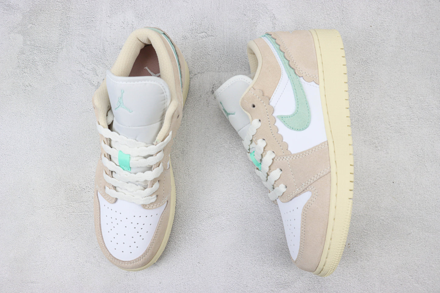 Air Jordan 1 Low Scalloped Edge