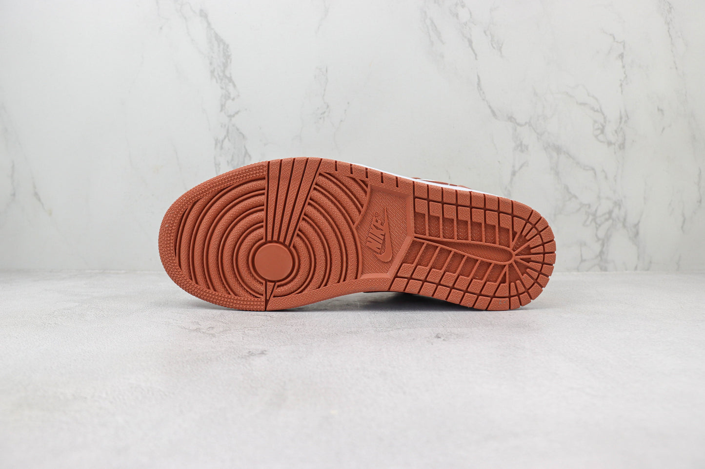 Air Jordan 1 Low Sky J Orange