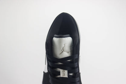 Air Jordan 1 Low Smoke Grey Toe