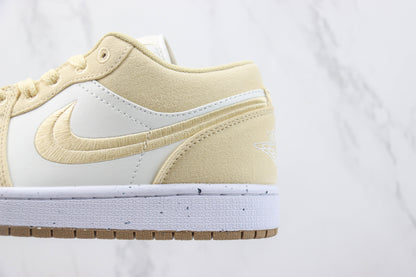 Air Jordan 1 Low Team Gold
