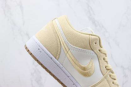 Air Jordan 1 Low Team Gold