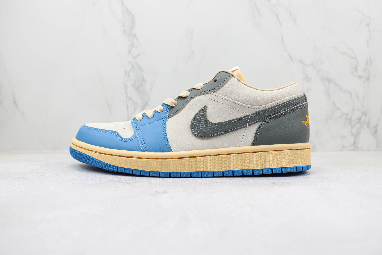 Air Jordan 1 Low Tokyo 96