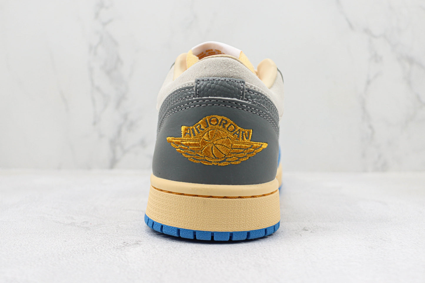 Air Jordan 1 Low Tokyo 96