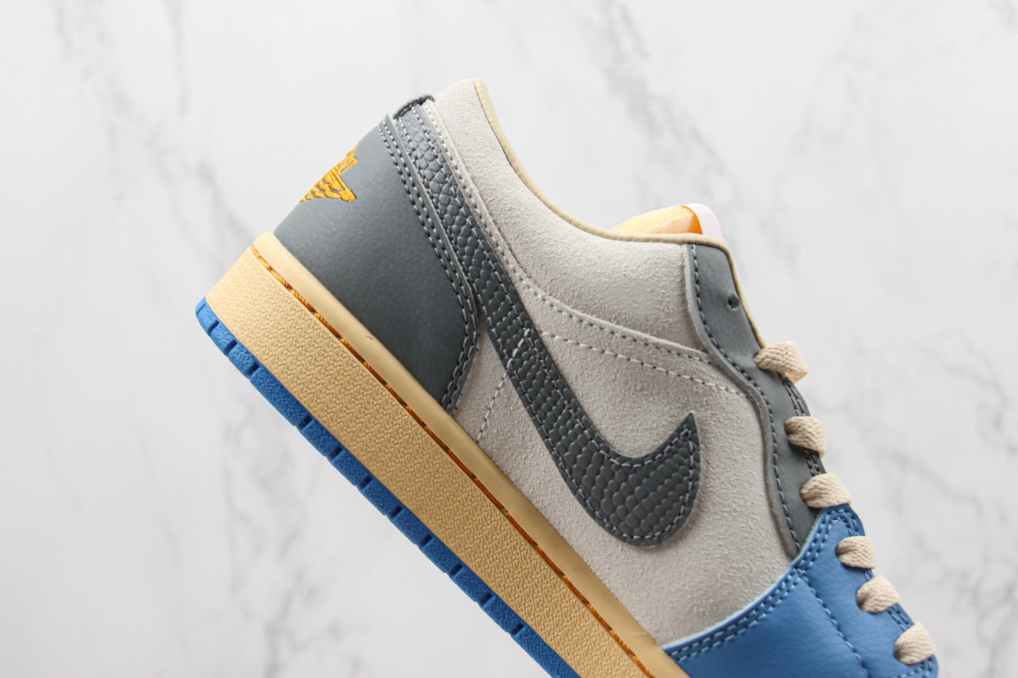 Air Jordan 1 Low Tokyo 96
