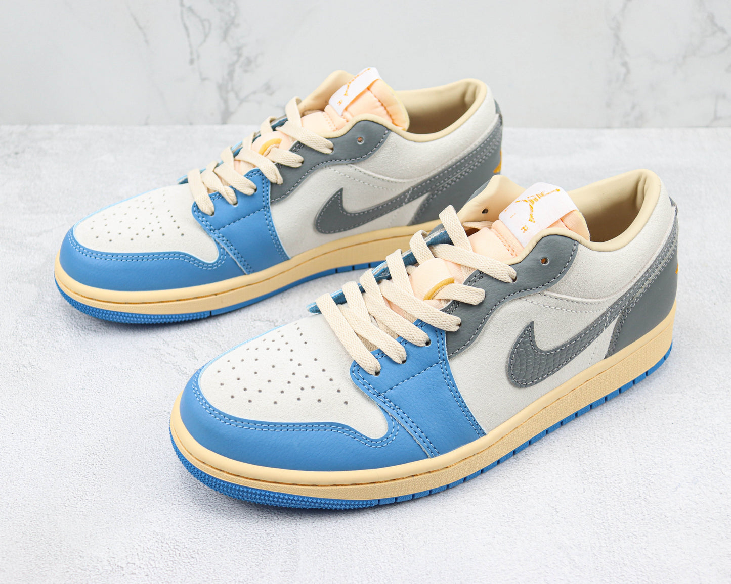 Air Jordan 1 Low Tokyo 96