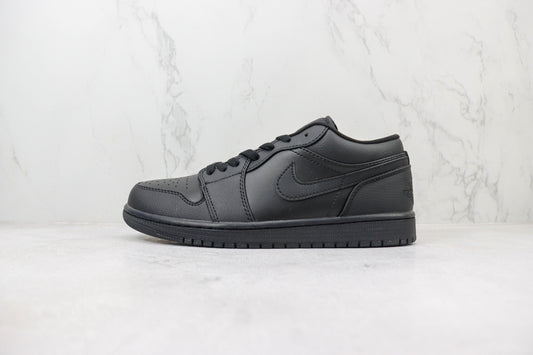 Air Jordan 1 Low Triple Black