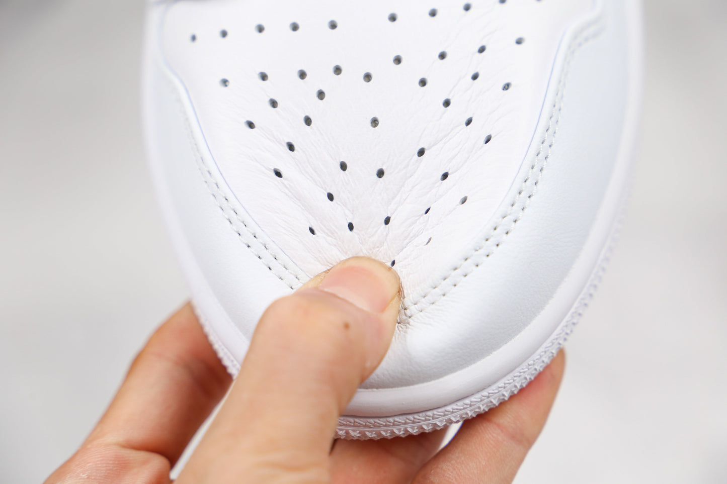 Air Jordan 1 Low Triple White